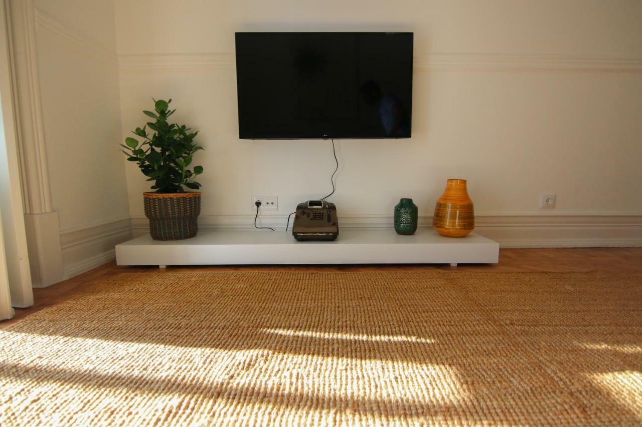 Amazing Apartment Fully Renovated In Center Lisabona Exterior foto
